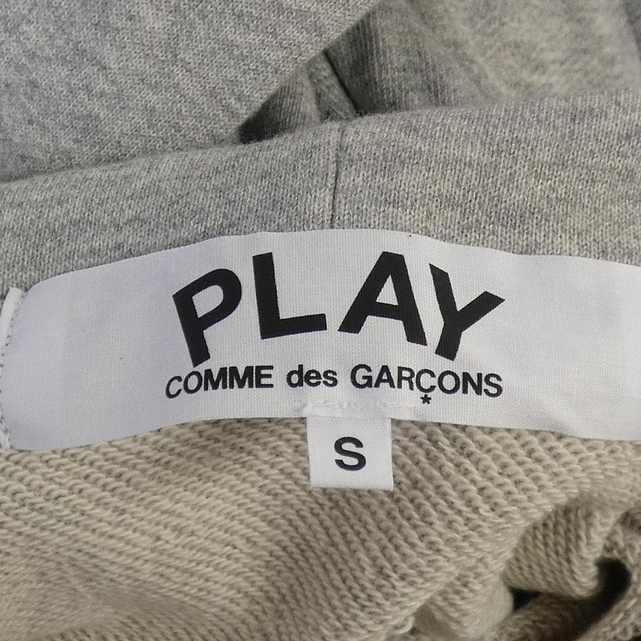 プレイコムデギャルソン PLAY COMME des GARCONS AZ-T170 パーカー