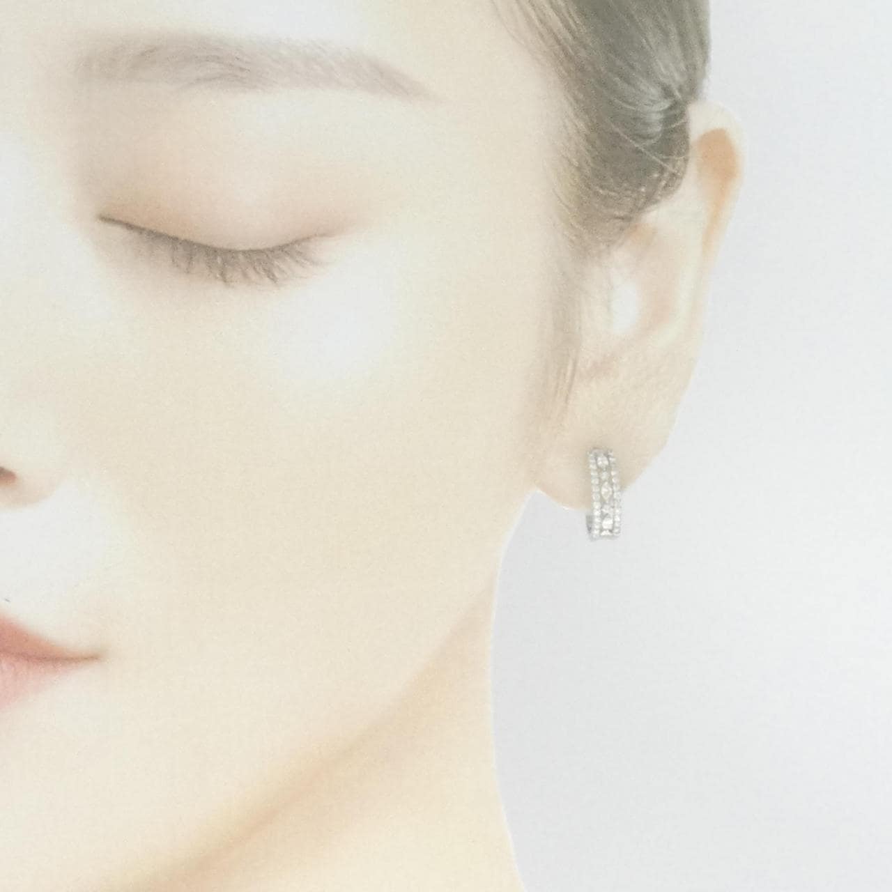 [BRAND NEW] PT900 Diamond earrings 0.50CT