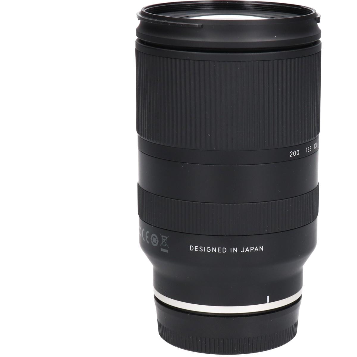 Ｅ２８－２００ｍｍ　Ｆ２．８－５．６ＤｉＩＩＩ　Ａ０７１