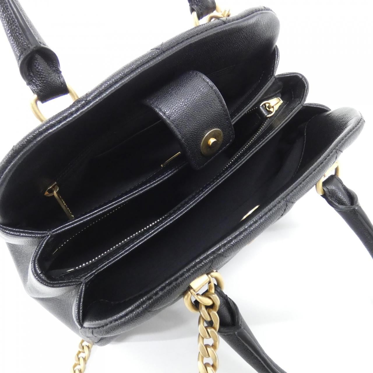 シャネル AS3893 バッグ