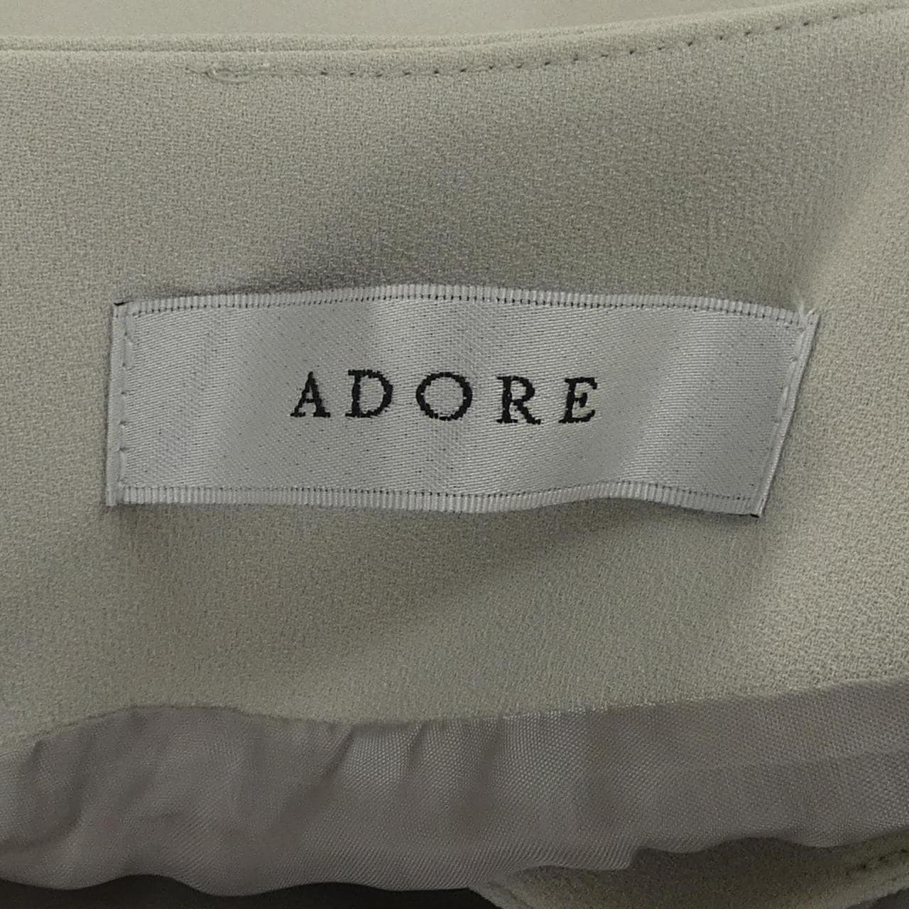 アドーア ADORE ワンピース