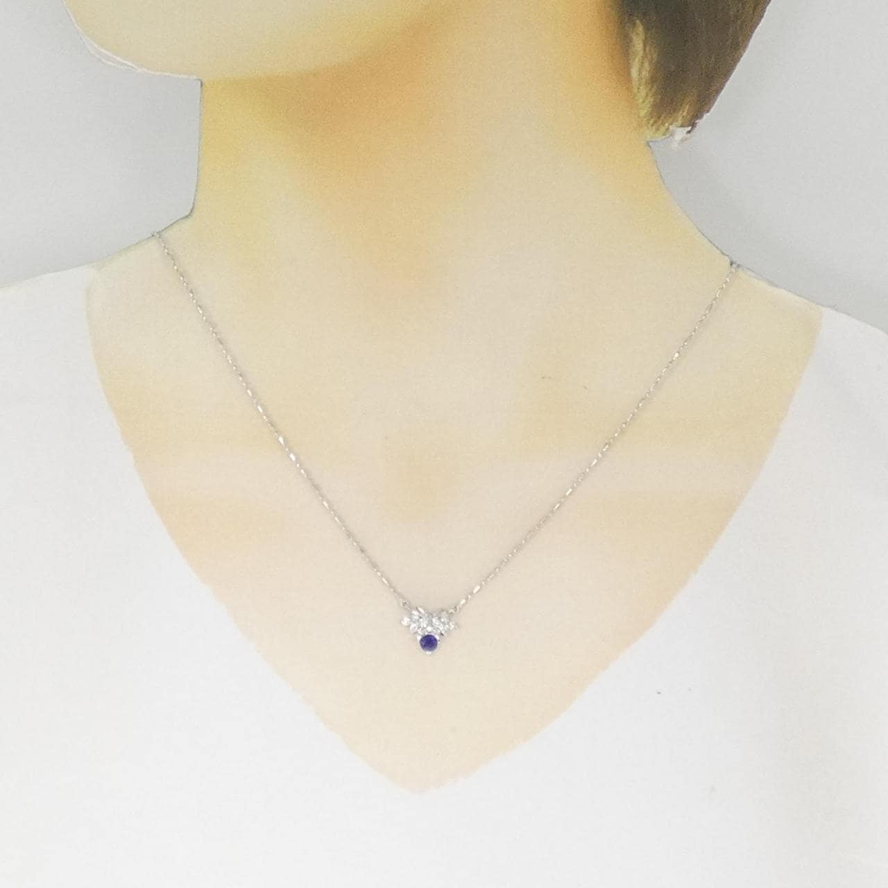 PT Sapphire Necklace 0.36CT