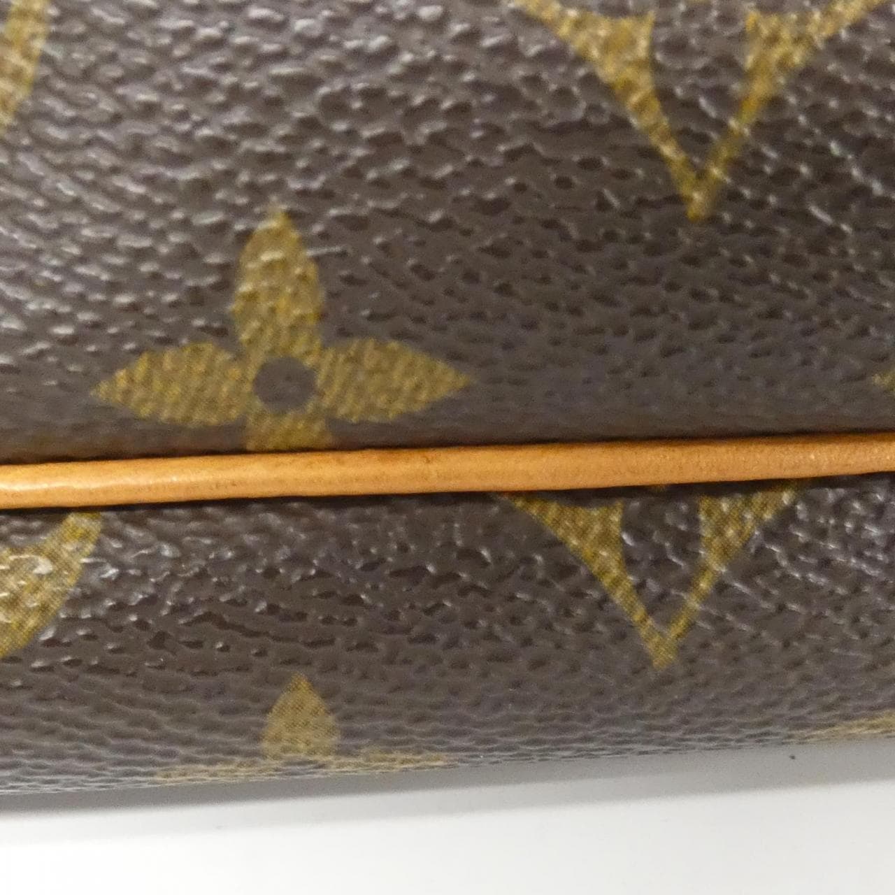 ルイヴィトン モノグラム ミュゼットタンゴ M51257 ショルダーバッグ