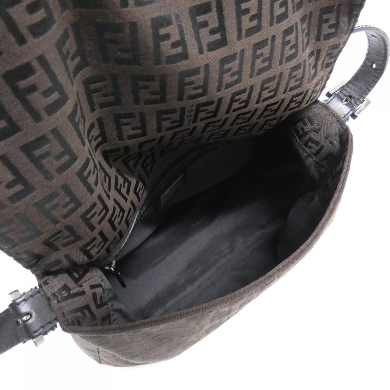 【ヴィンテージ】フェンディ マンマ バゲット 8BR001 JQ5 ショルダーバッグ