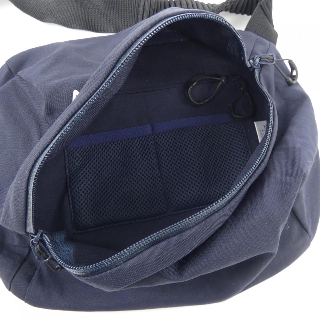 CMF OUTDOOR GARMENT CMF2302-AC20 BAG