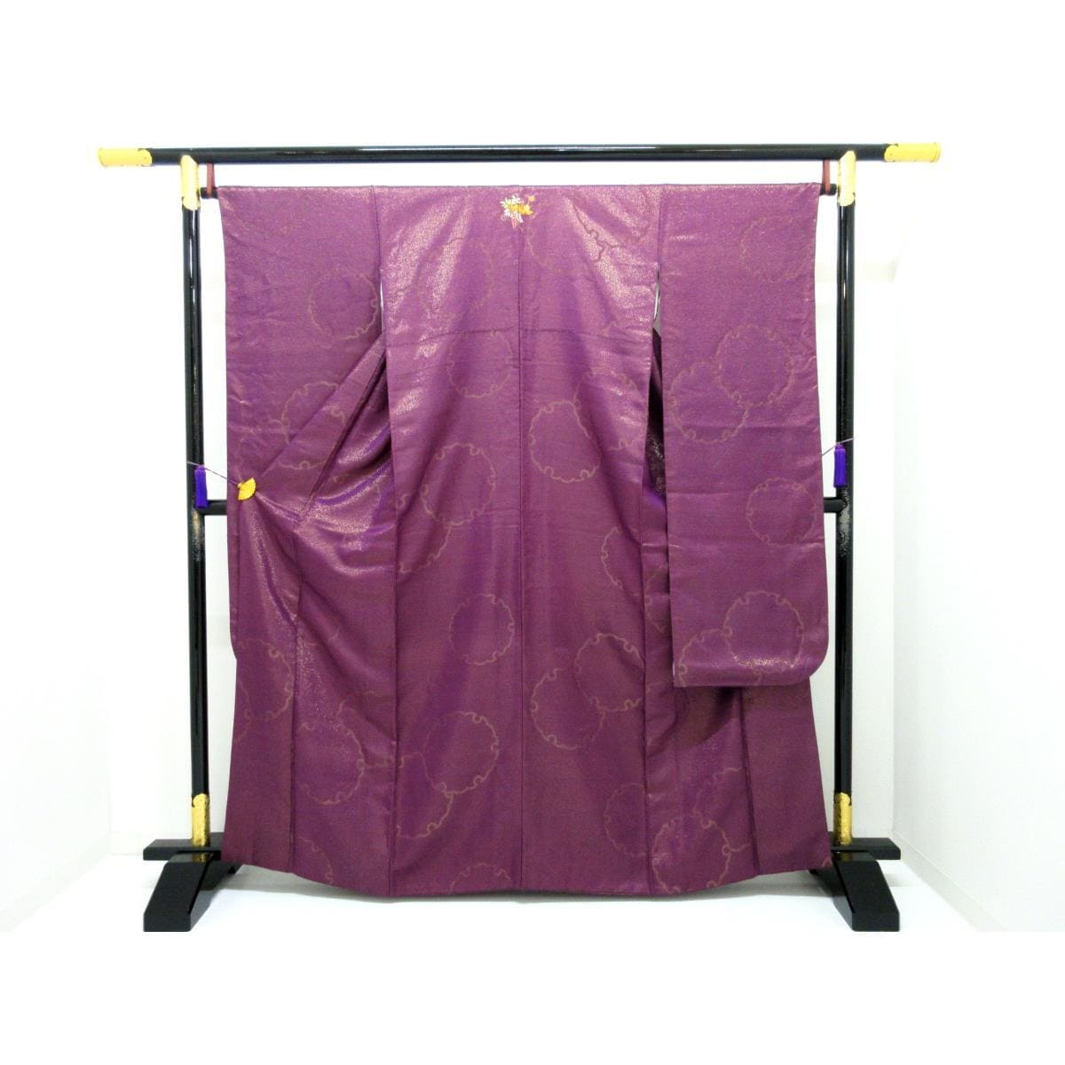 振袖　金通し　華紋入り