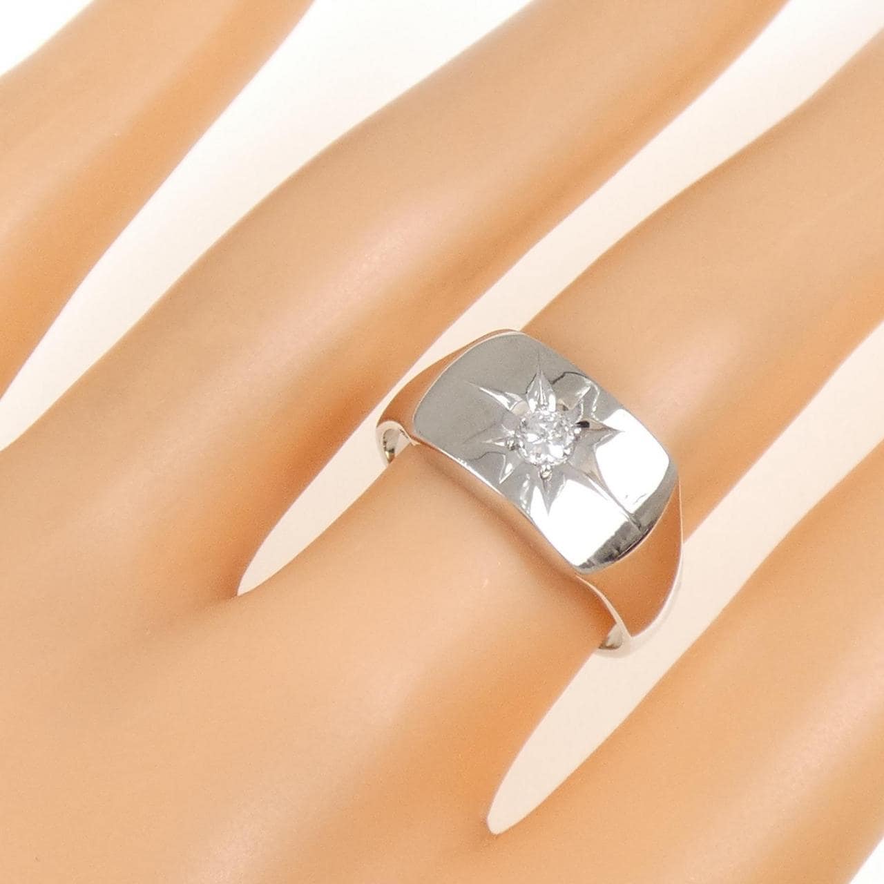 PM Diamond Ring 0.15CT