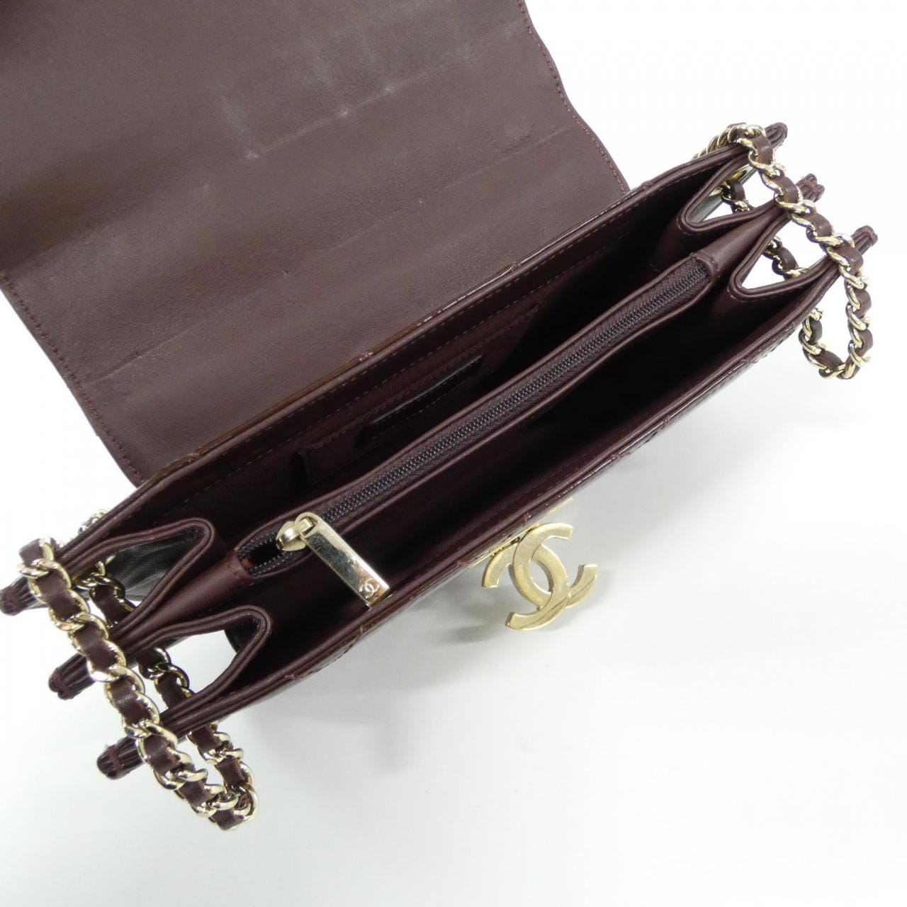 シャネル ショルダーバッグ