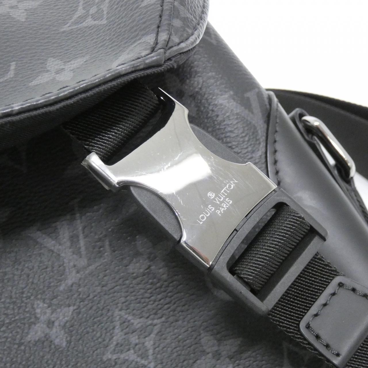 ルイヴィトン モノグラム エクリプス メッセンジャー ヴォワヤージュ PM M40511 ショルダーバッグ