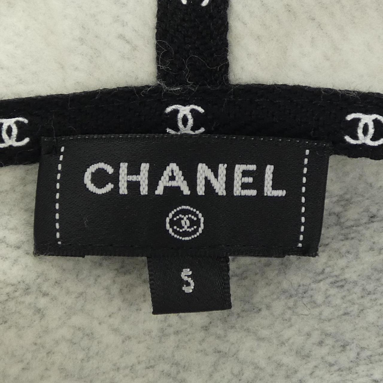 シャネル CHANEL LOOK46 P80164K11599 25B パーカー