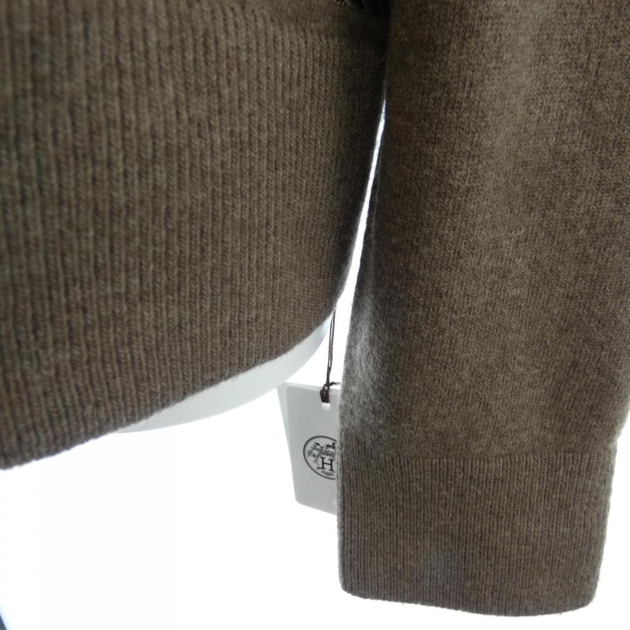 エルメス HERMES LES TAMBOURS 3H2708DI カーディガン