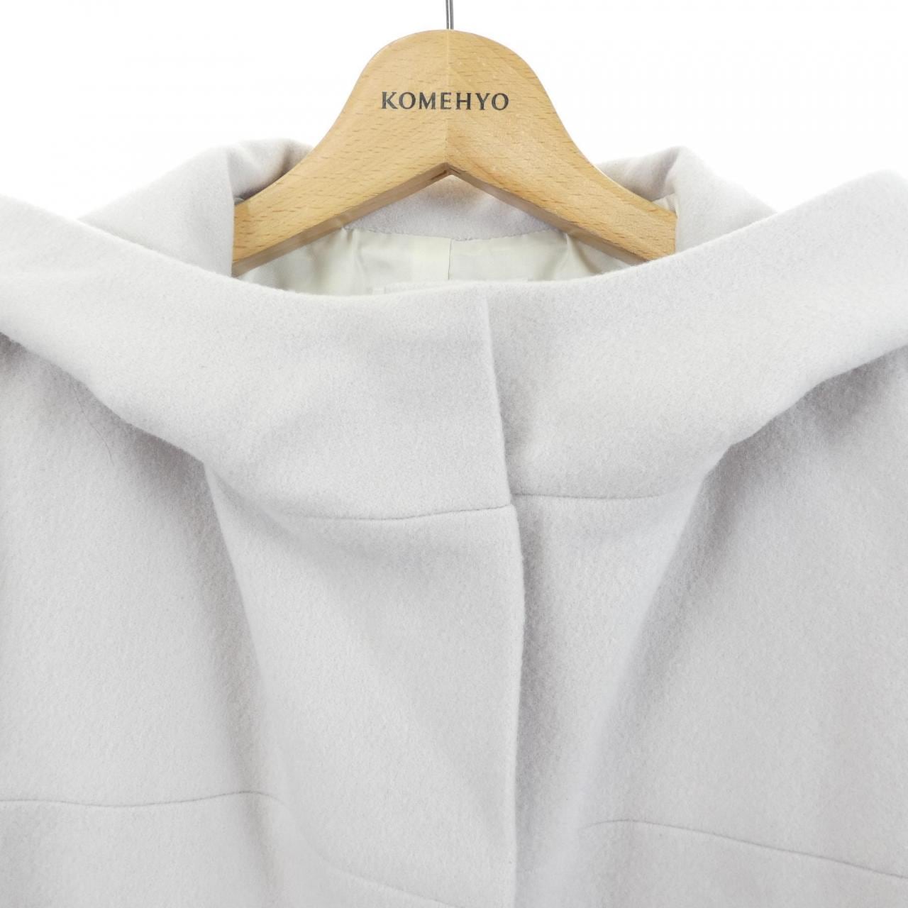 エムプルミエ M-Premier コート