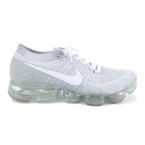 ナイキ NIKE スニーカー