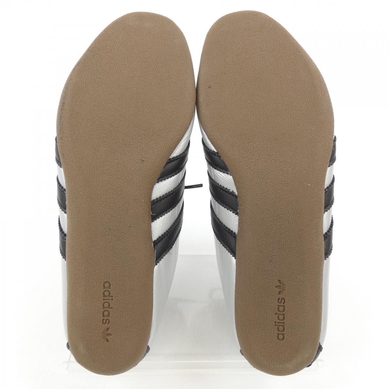 アディダス ADIDAS JQ3024 スニーカー