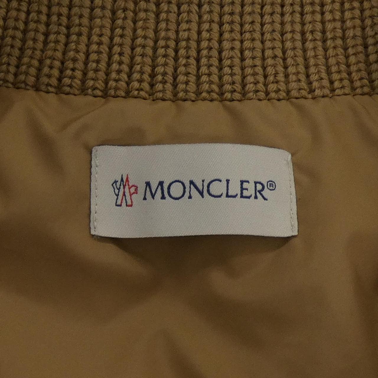 モンクレール MONCLER 20939B00035 ダウンジャケット