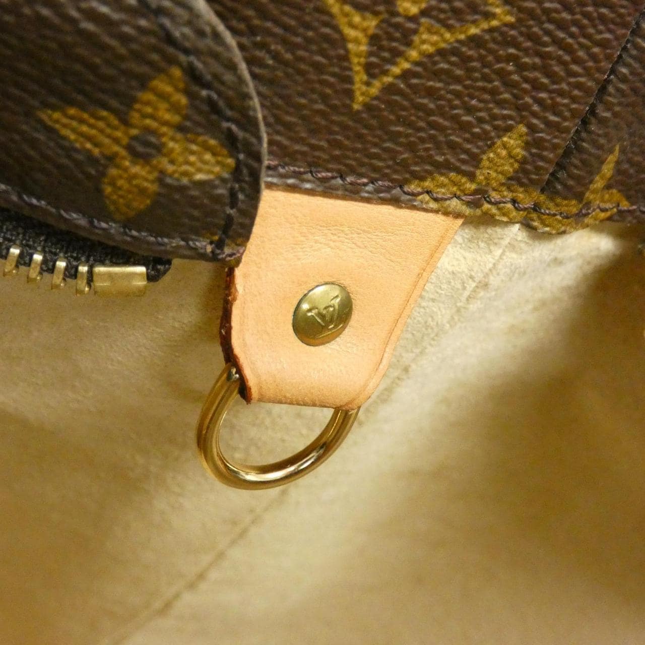 LOUIS VUITTON Monogram Luco M51155 包