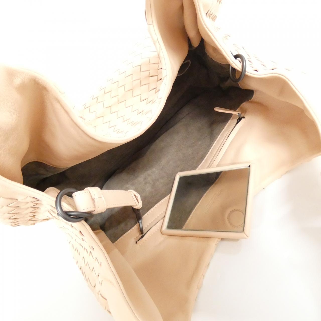 ボッテガヴェネタ 125787 V0016 ショルダーバッグ