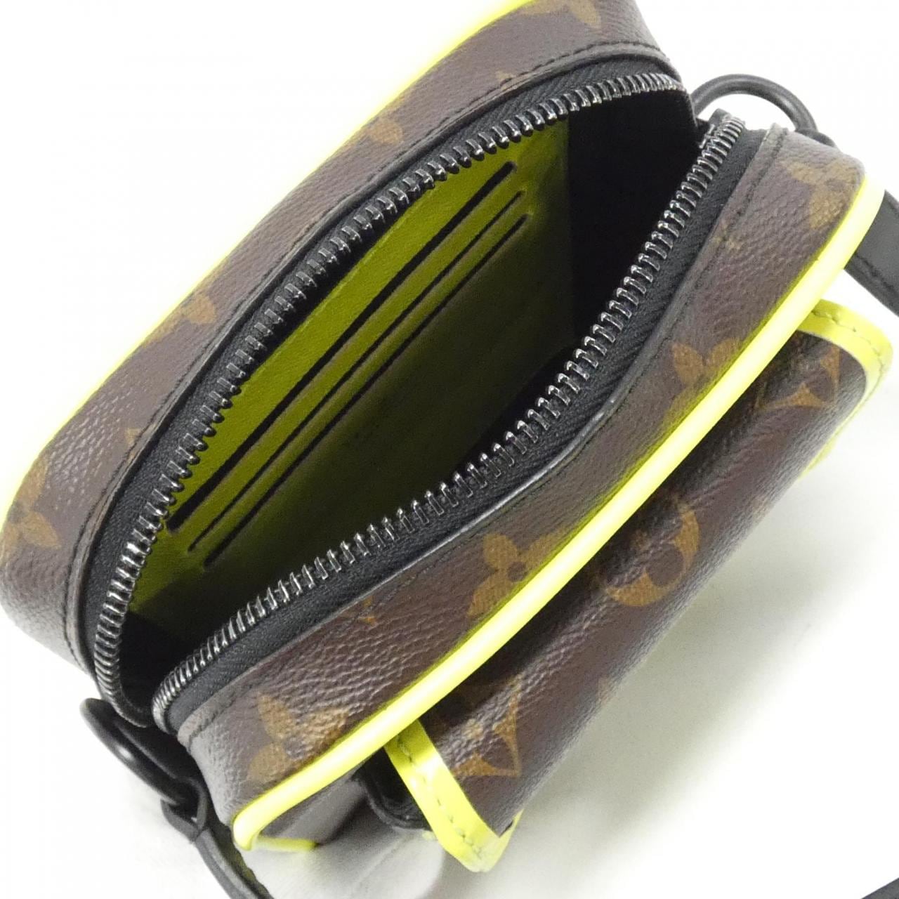 LOUIS VUITTON Monogram Christopher Wearable Wallet M80793 Shoulder Bag