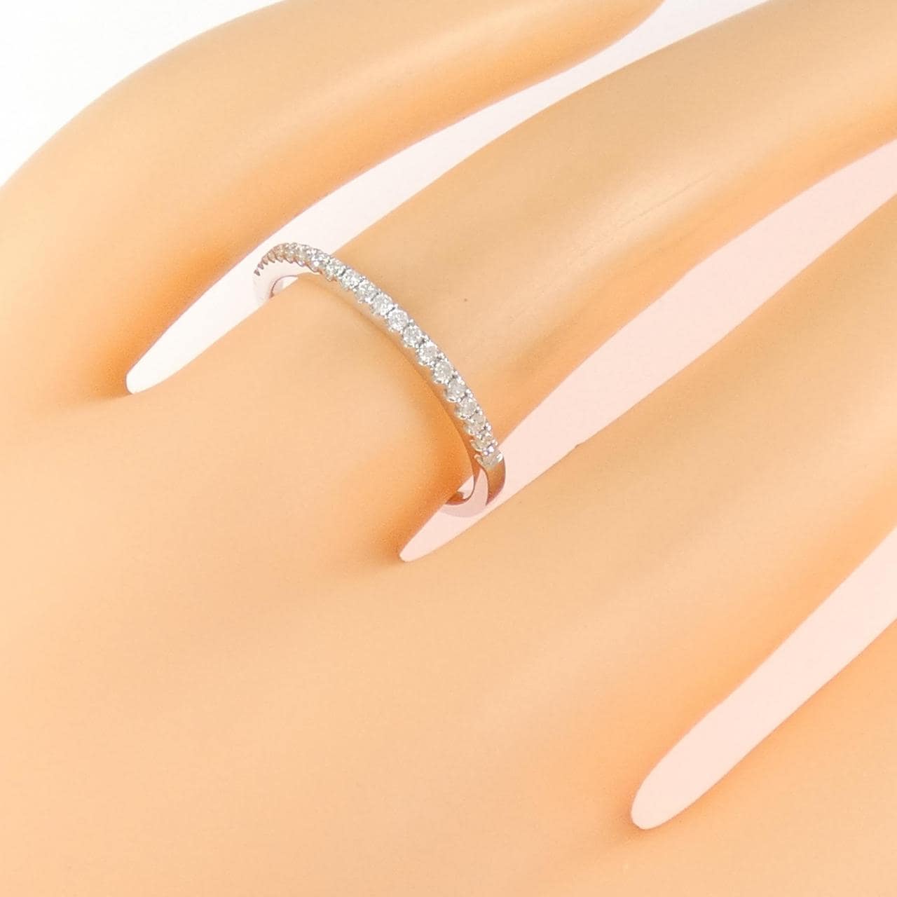 K18WG ハーフエタニティ ダイヤモンド リング