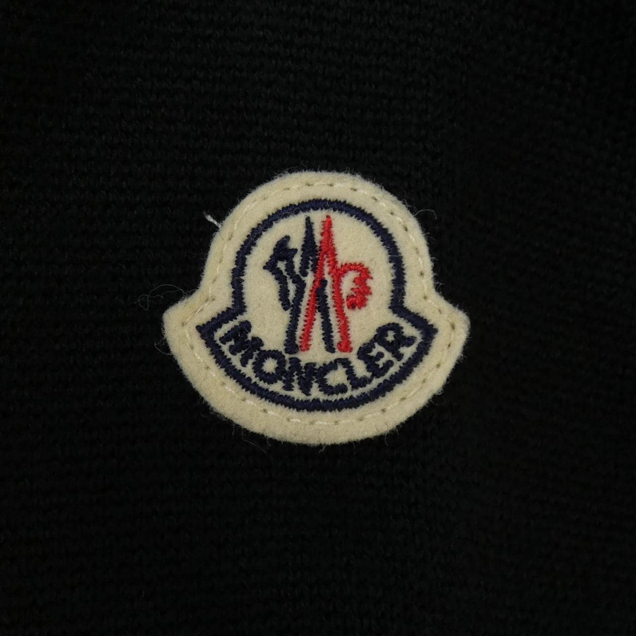 【新品】モンクレール MONCLER K20939B00036 ダウンジャケット