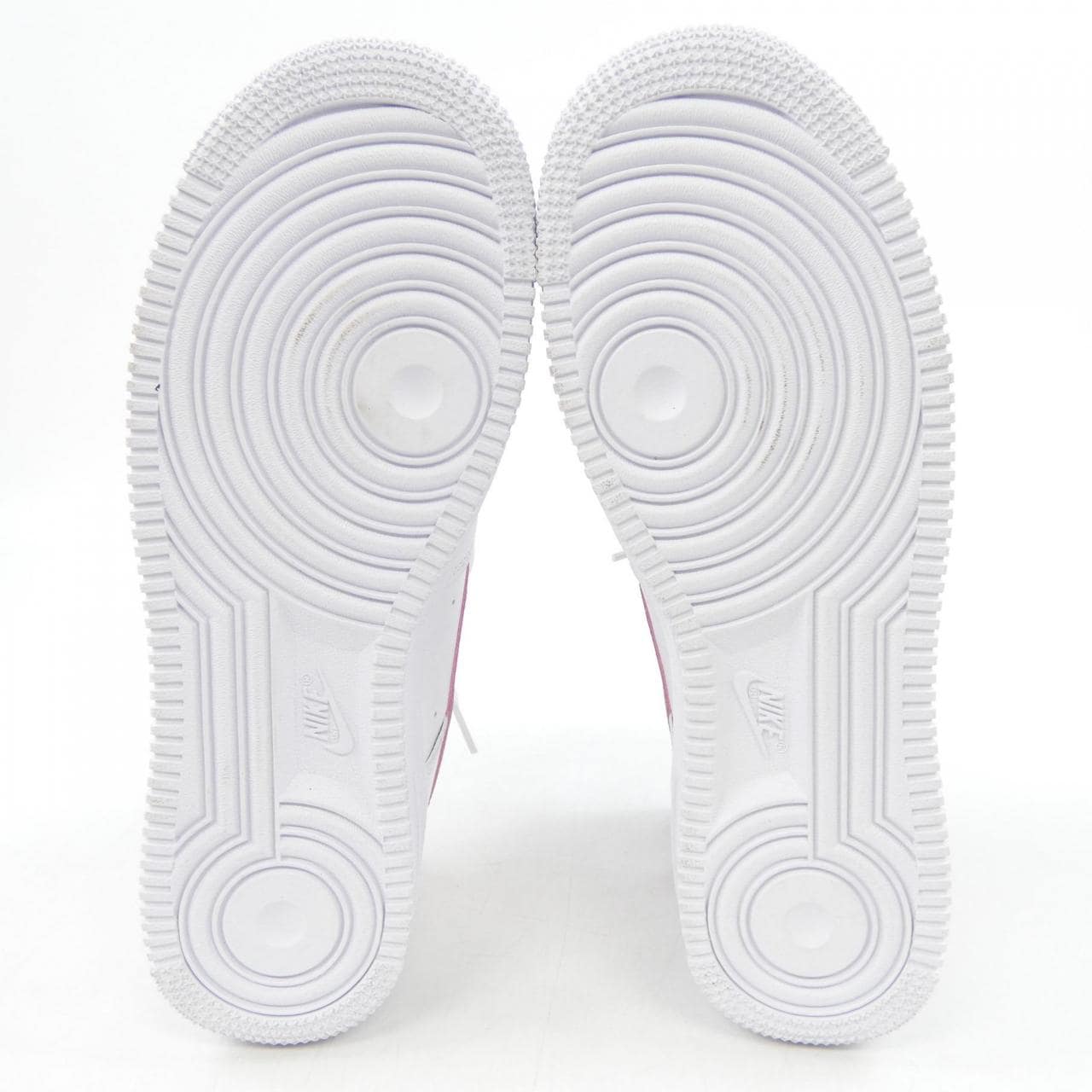 ナイキ NIKE DQ7569-101 スニーカー