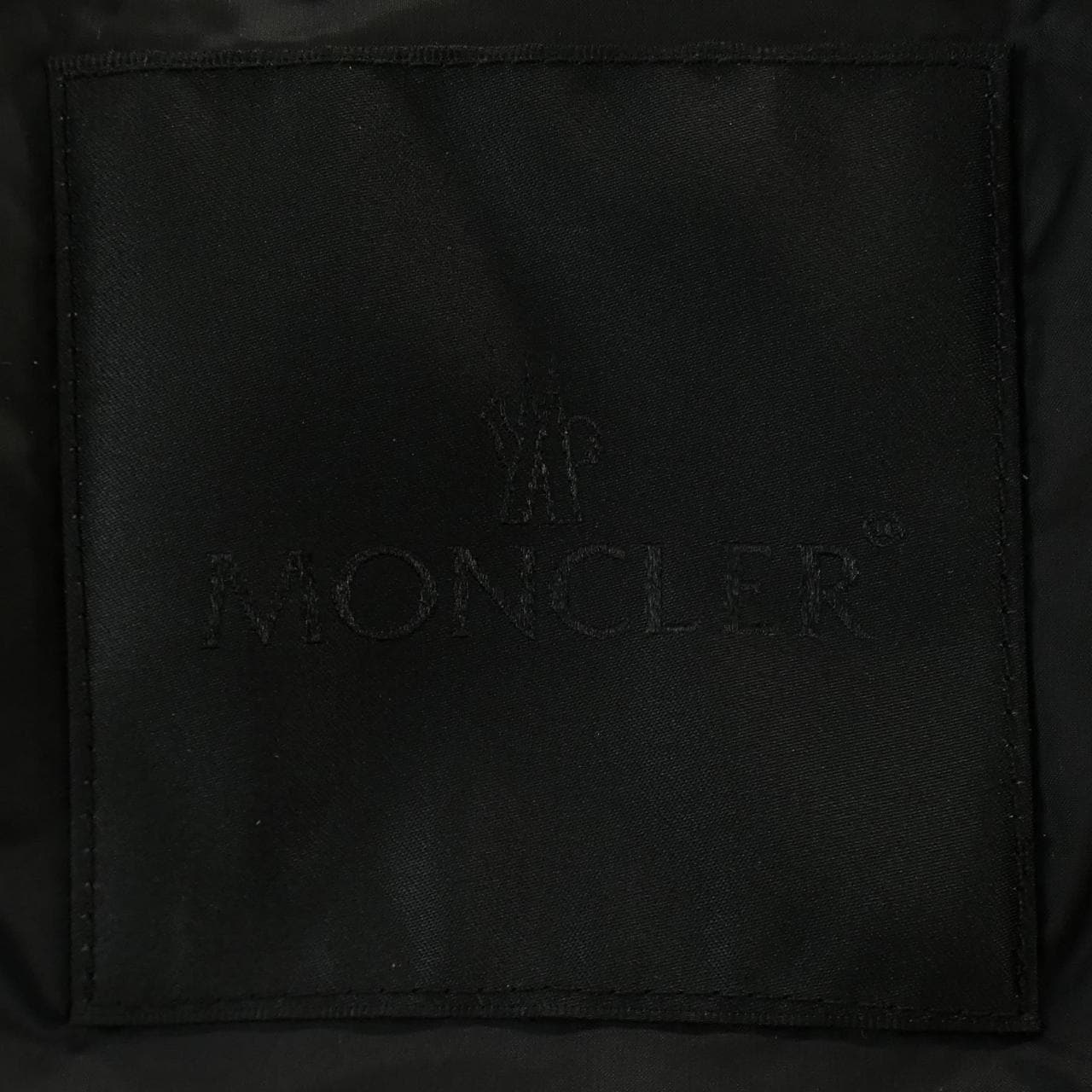 モンクレール MONCLER IDOCRASE ダウンコート