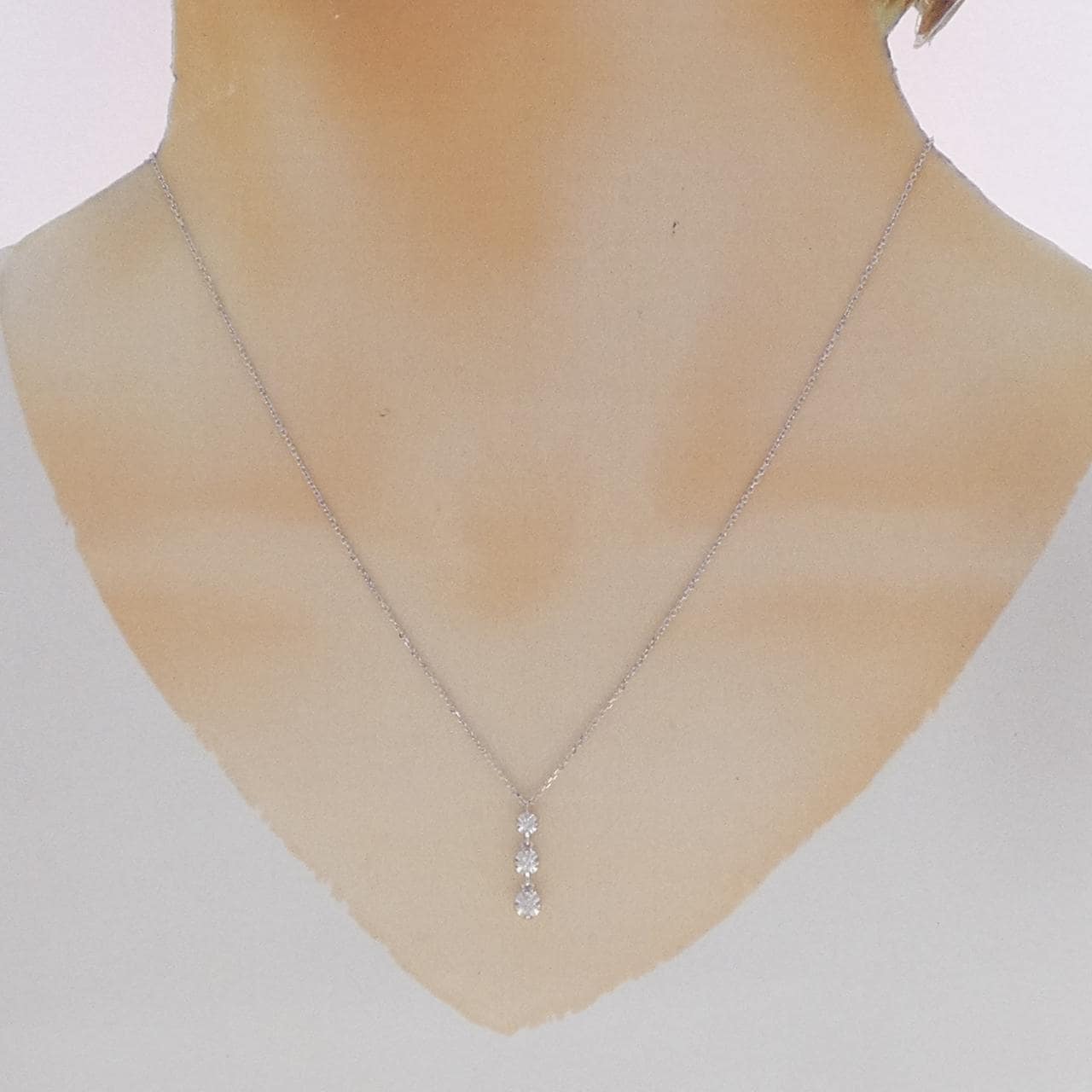 ヴァンドーム ダイヤモンド ネックレス 0.12CT
