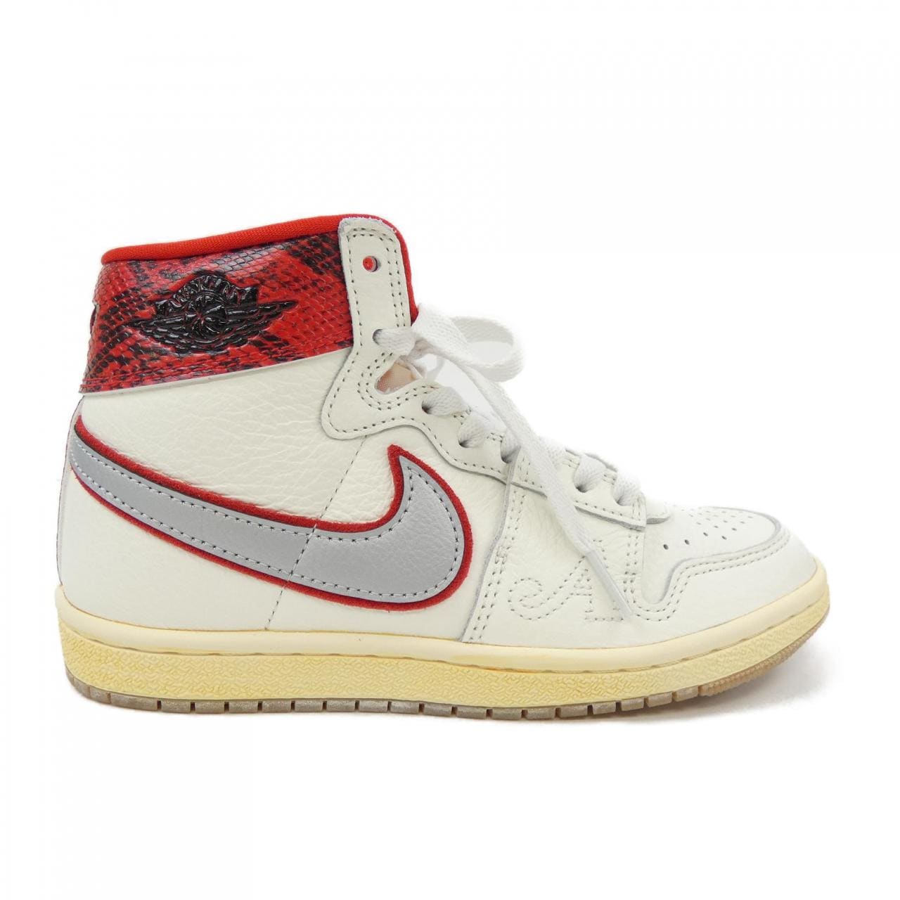 ナイキ NIKE FN8675-100 スニーカー