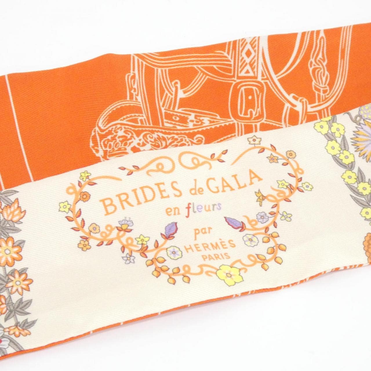 エルメス BRIDES DE GALA EN FLEURS ツイリー 064220S スカーフ