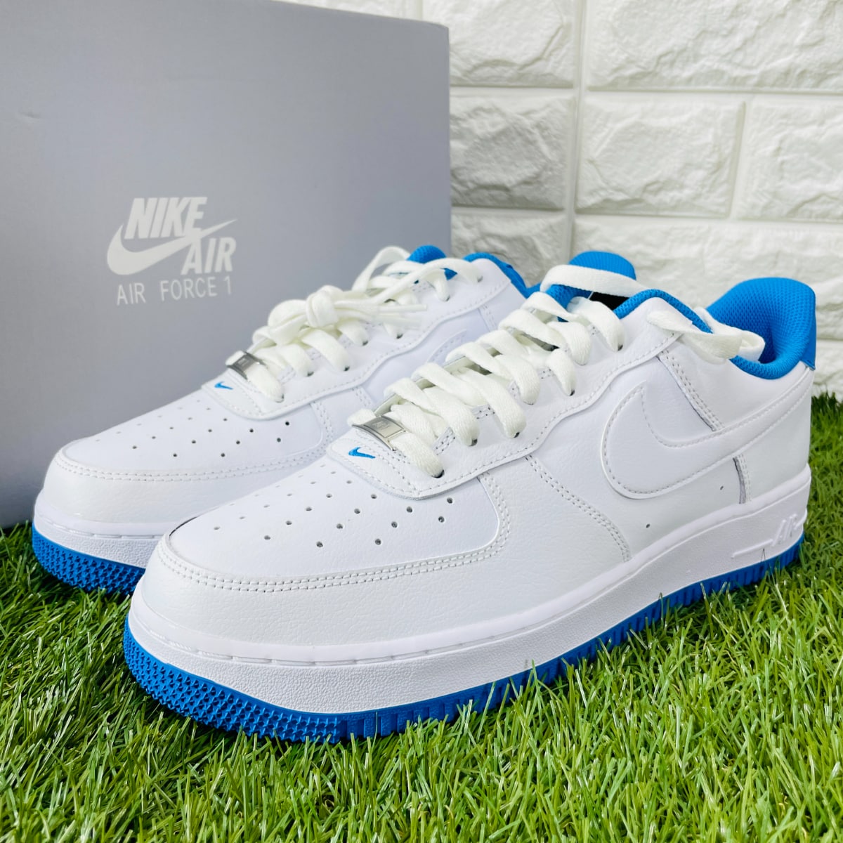 30 0cm ナイキ エア フォース 1 ロー Nike Air Force 1 Low ホワイト ブルー 白 青 スニーカーのフリマ商品 Kante Komehyo