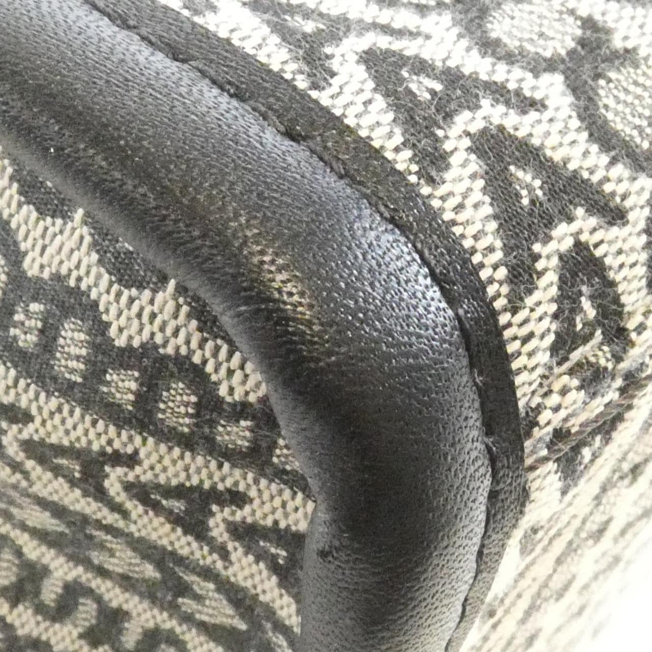 マークジェイコブス THE MONOGRAM TOTE BAG MEDIUM H076M01RE21 バッグ