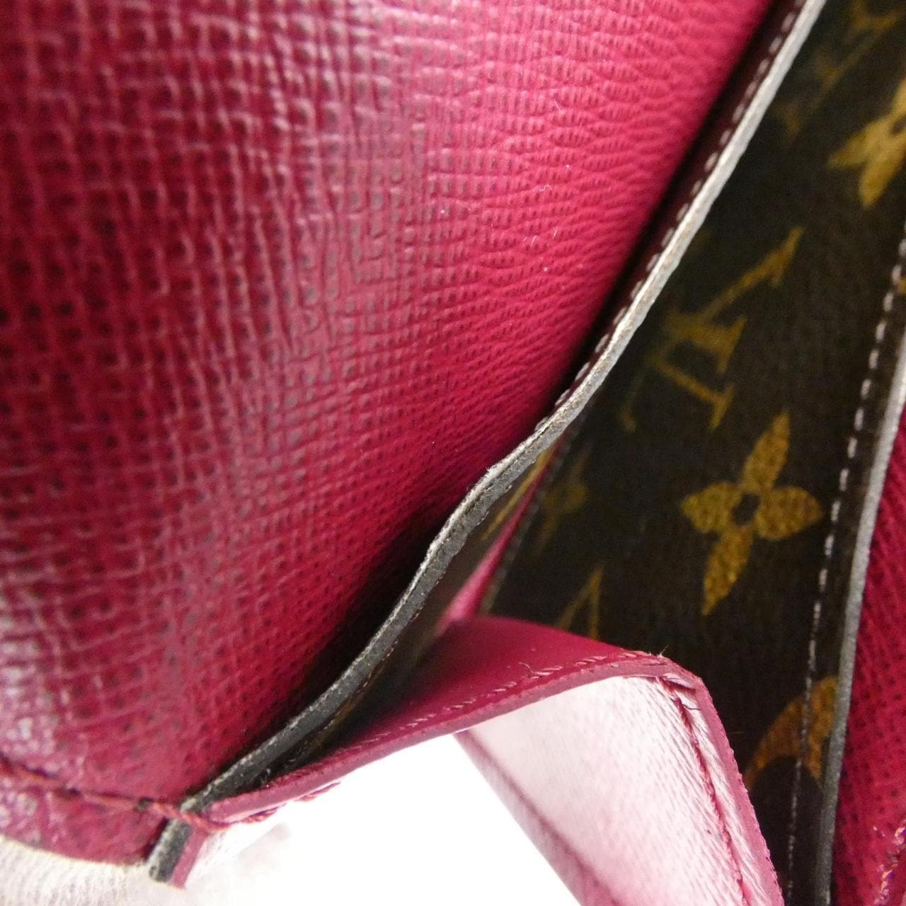 ルイヴィトン モノグラム ポルトフォイユ エミリー M60697 財布