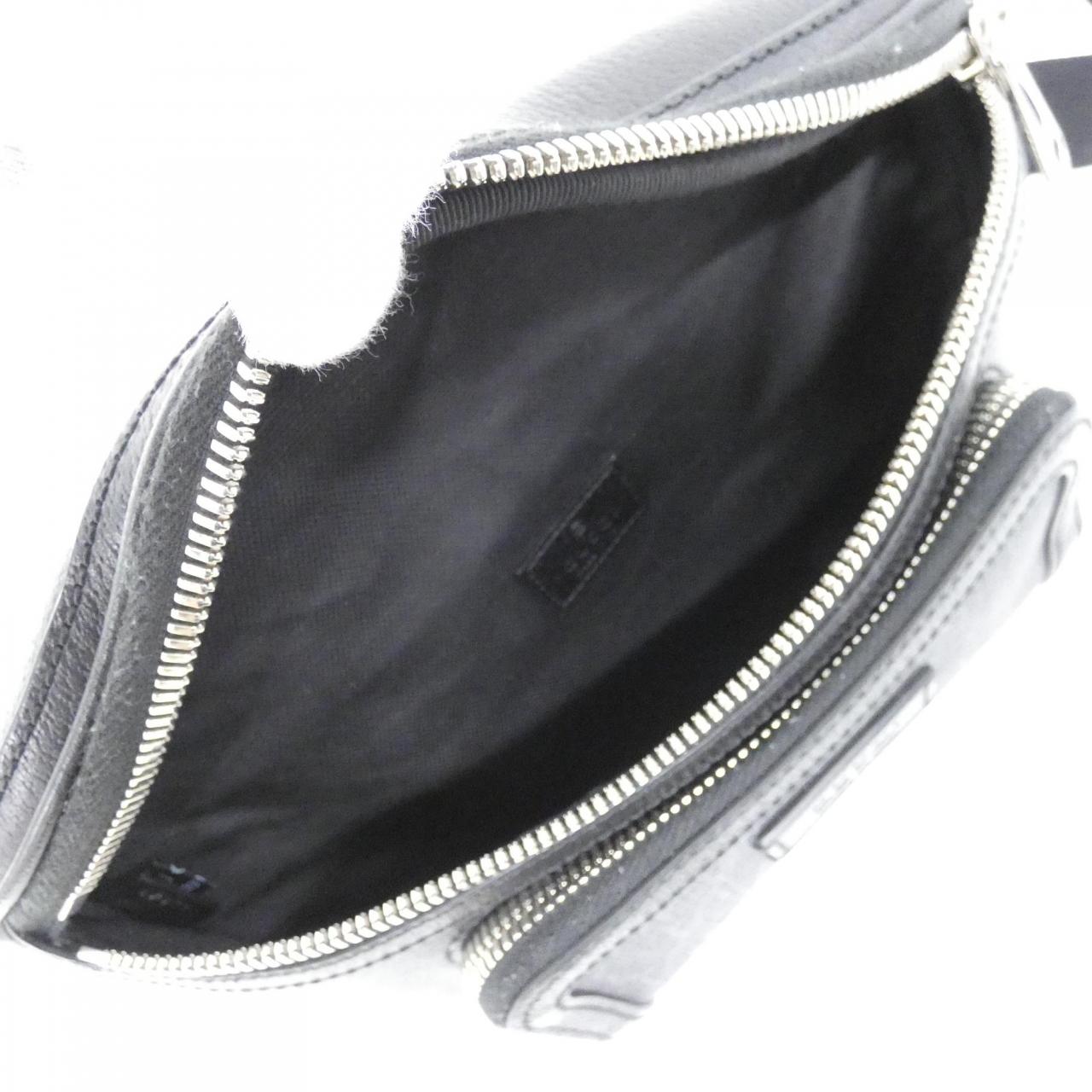 グッチ 795463 FADJK ウエストバッグ