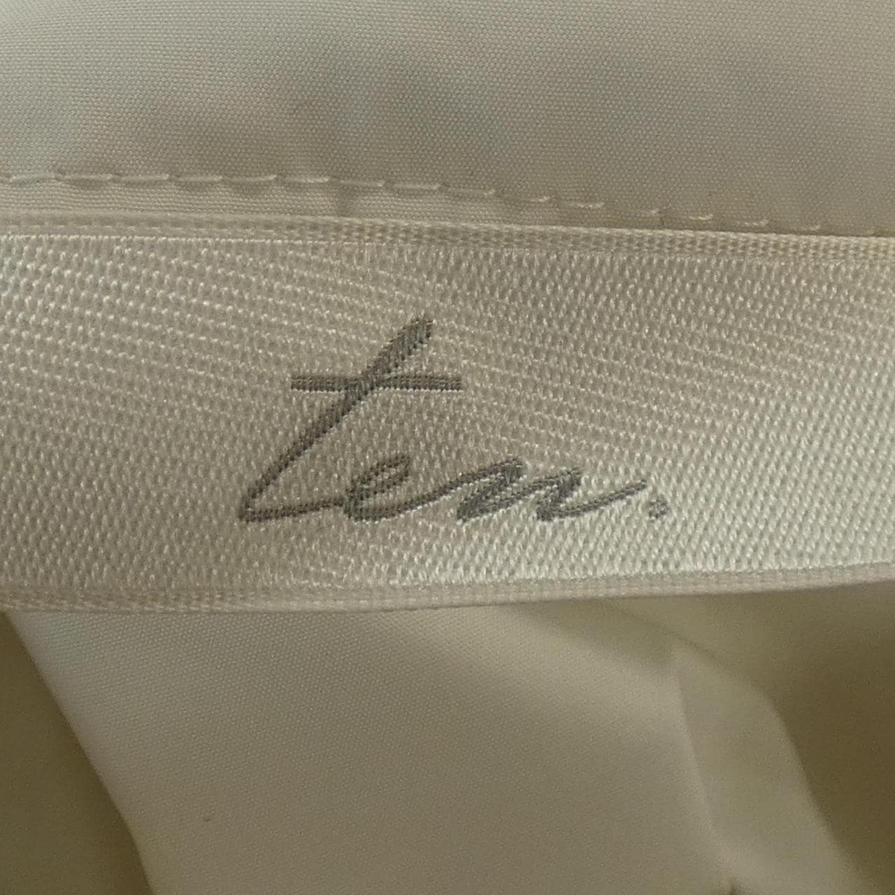 ten. ブルゾン