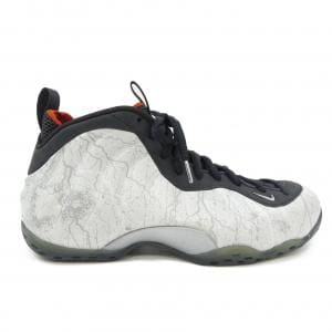 ナイキ NIKE HF6367-001 スニーカー