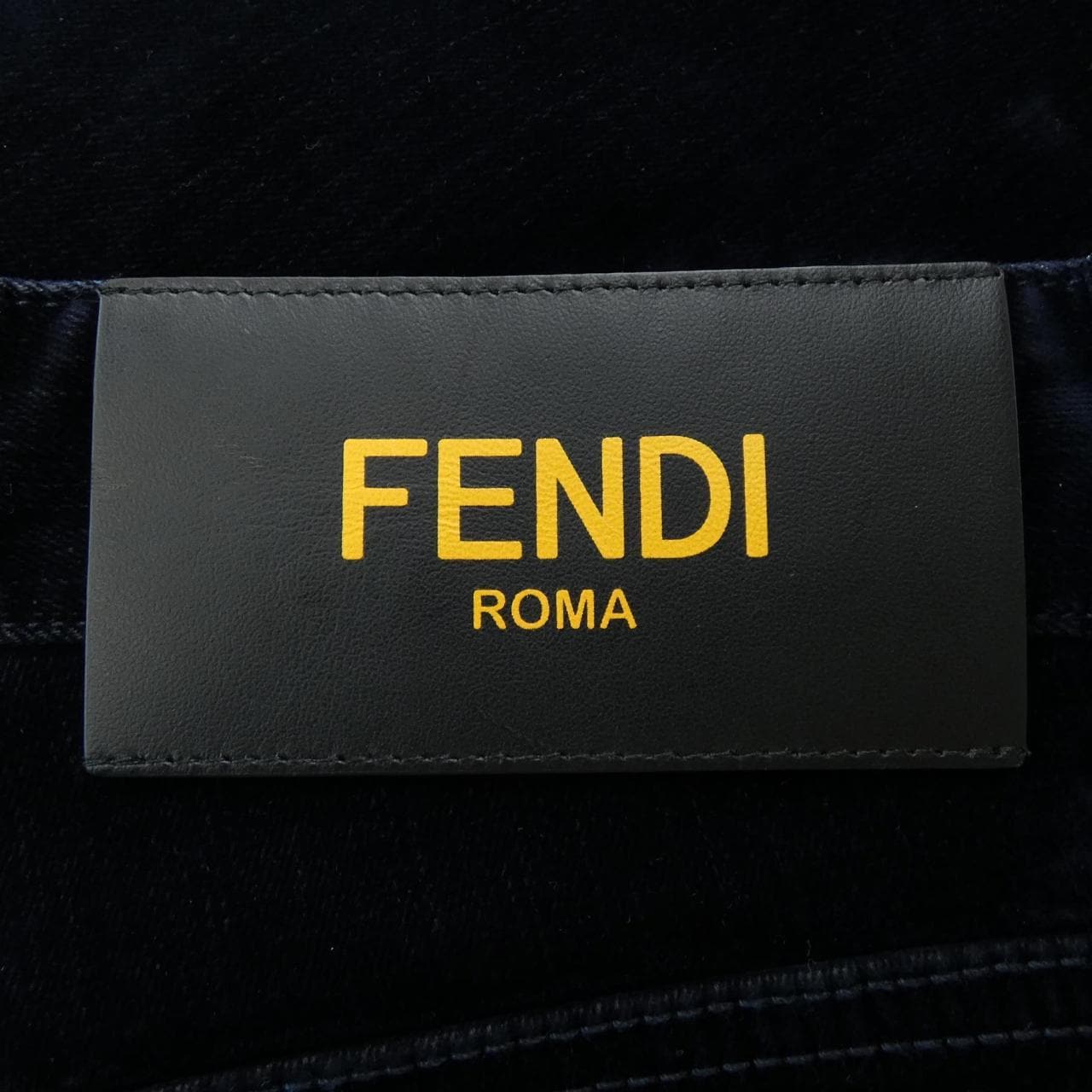フェンディ FENDI FLP201 AE1Y パンツ