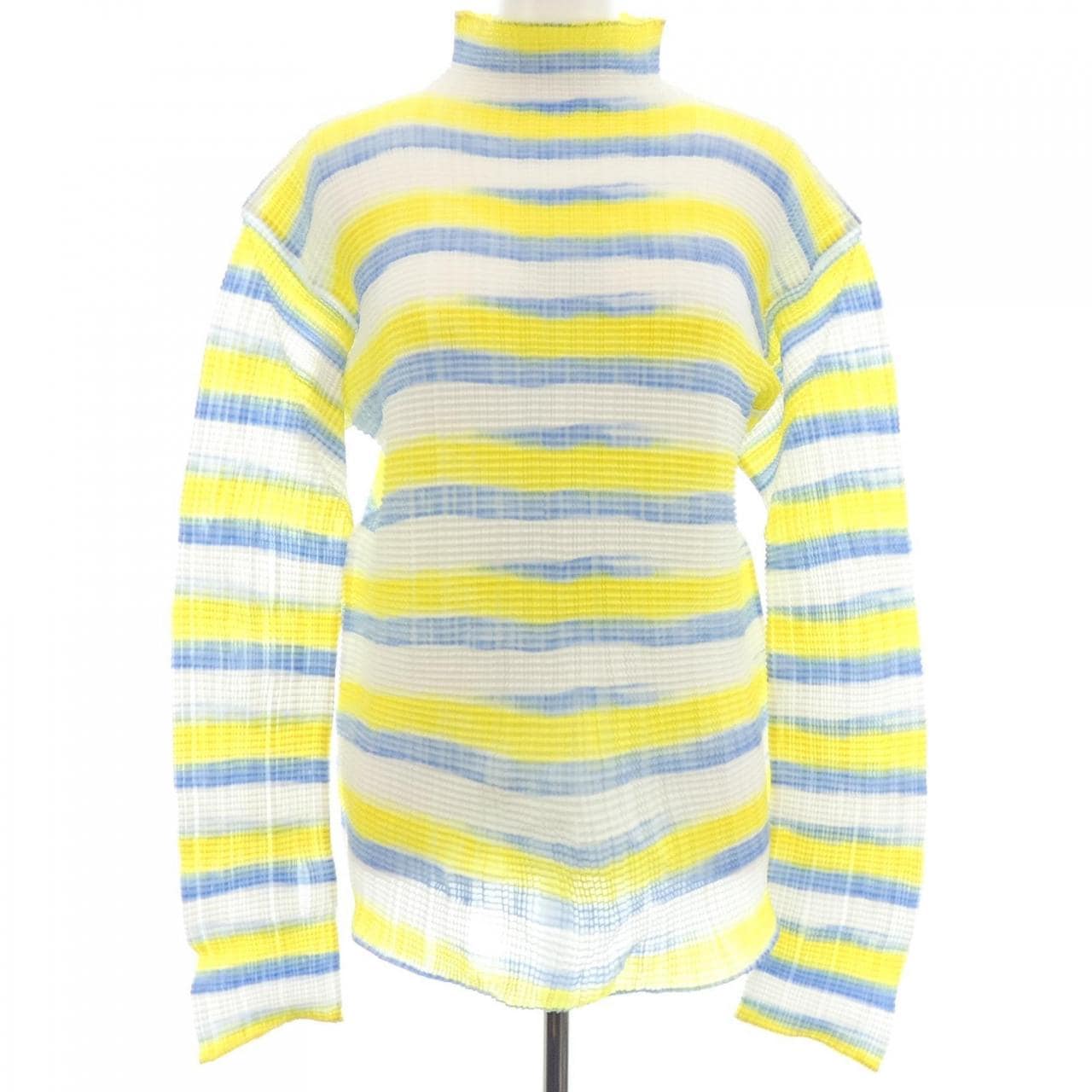 イッセイミヤケ ISSEY MIYAKE IM22FJ820 トップス