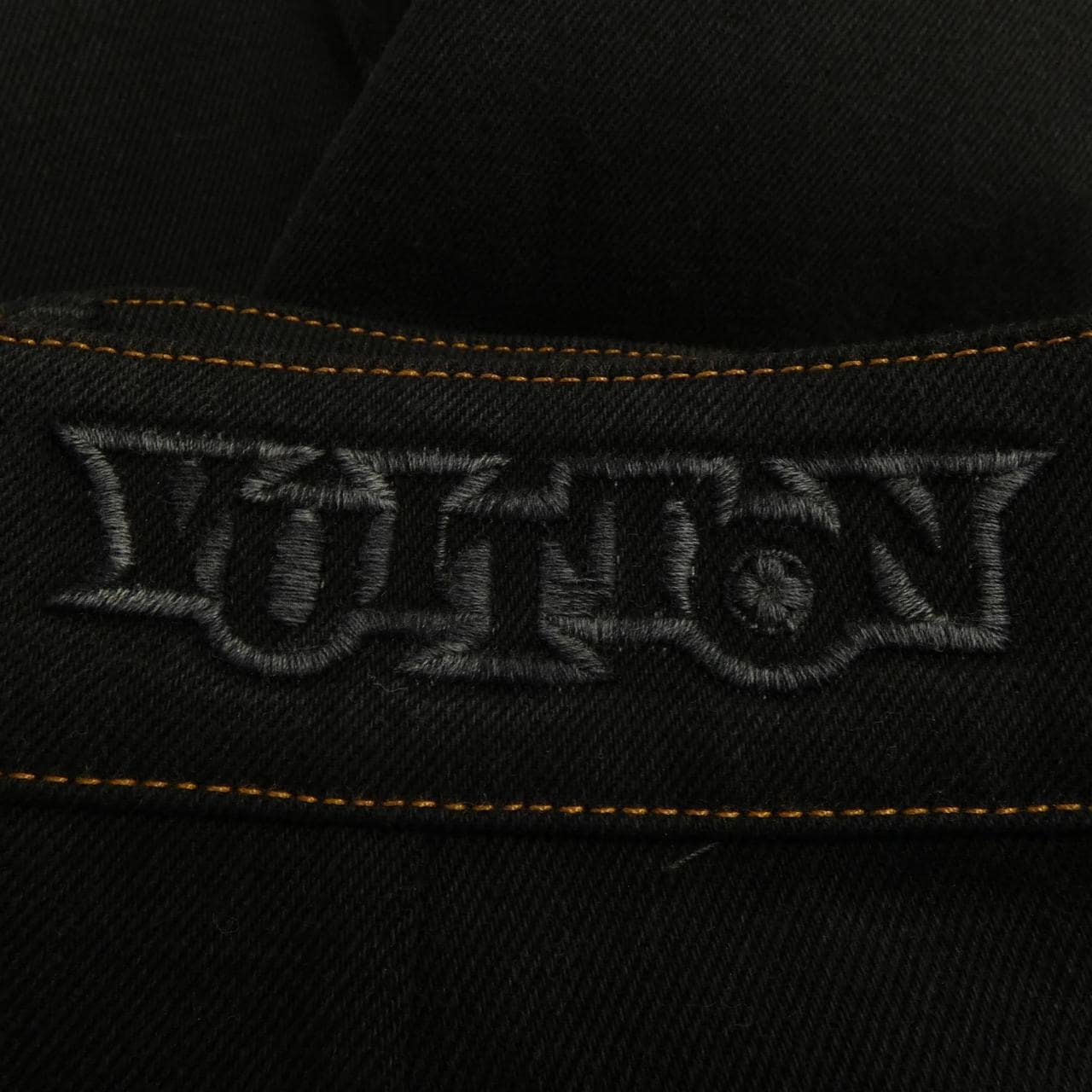 LOUIS LOUIS VUITTON jeans