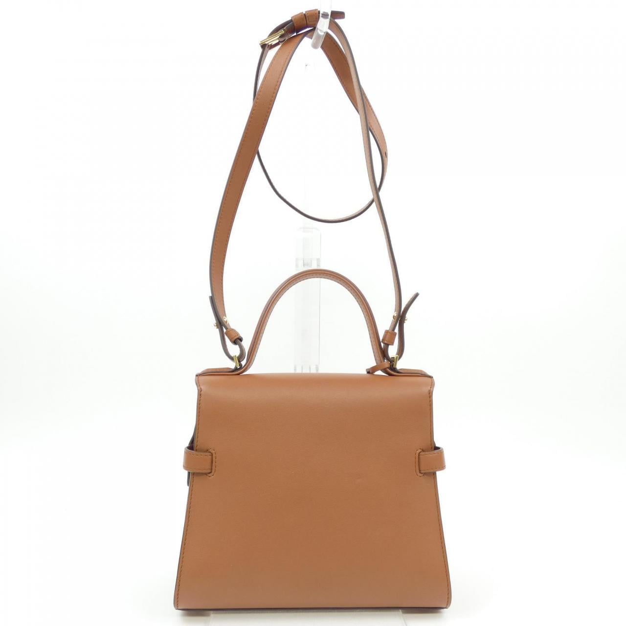 德尔沃DELVAUX