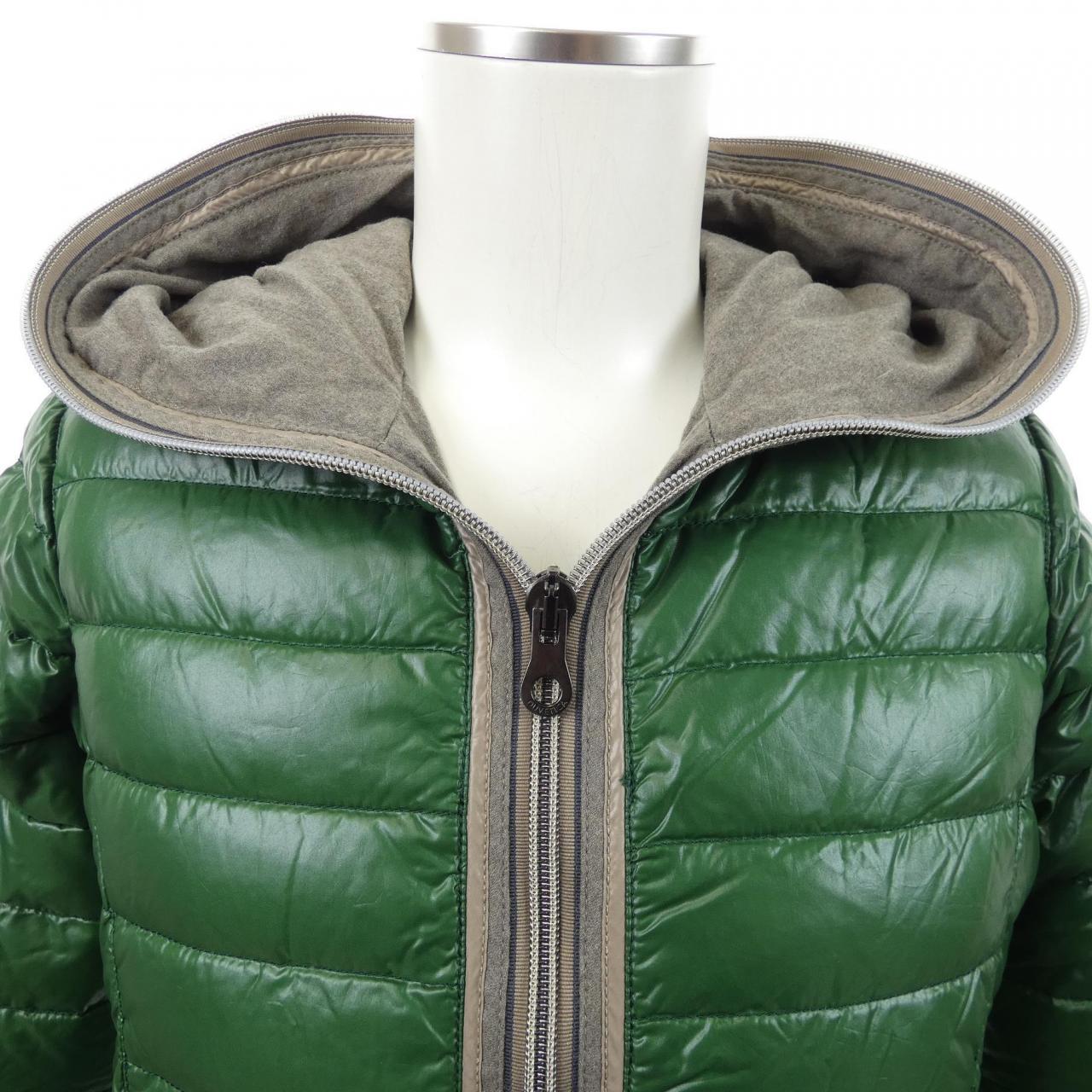 デュベティカ DUVETICA ダウンジャケット