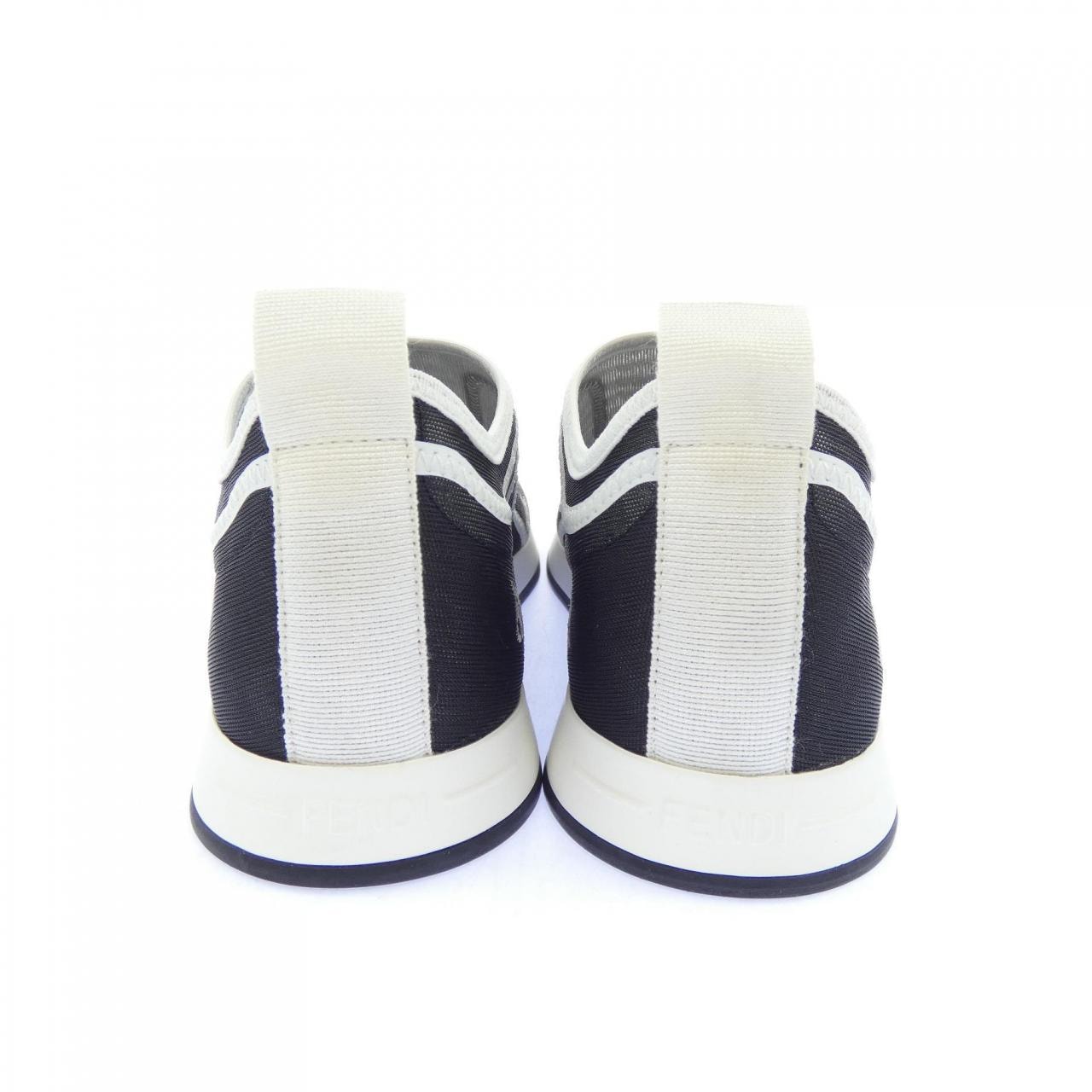 フェンディ FENDI スニーカー