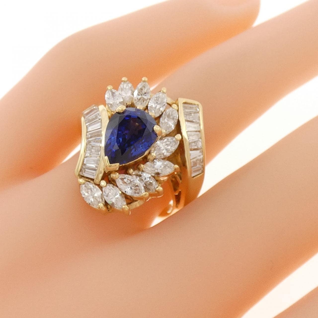 K18YG サファイヤ リング 2.11CT