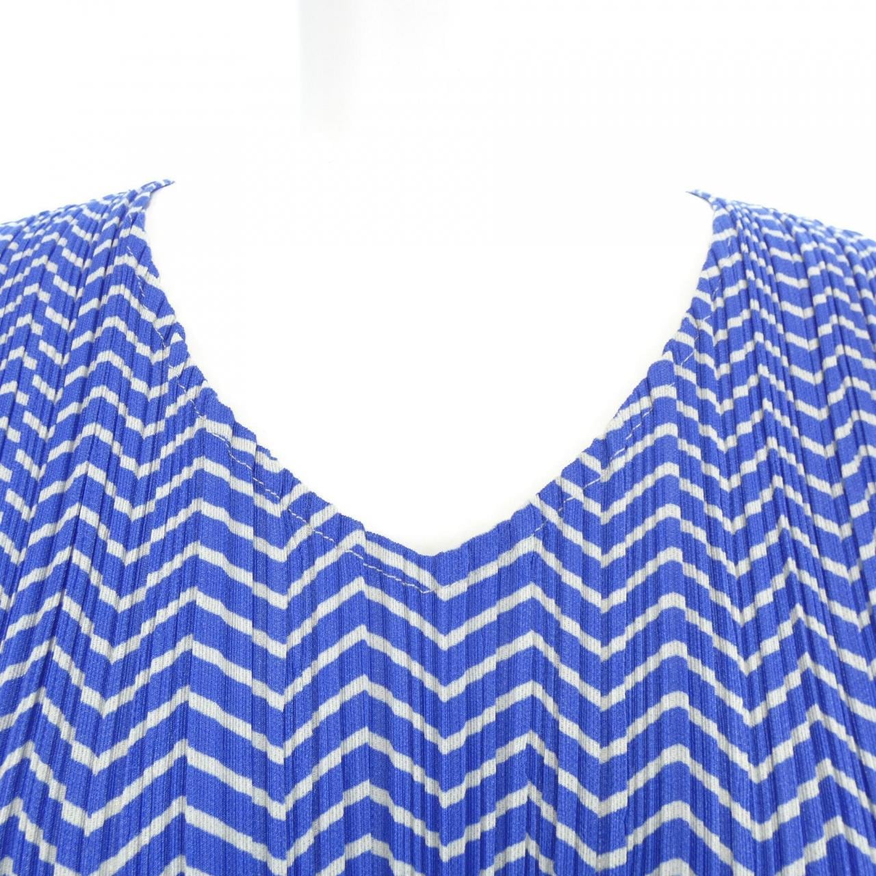 プリーツプリーズ PLEATS PLEASE トップス