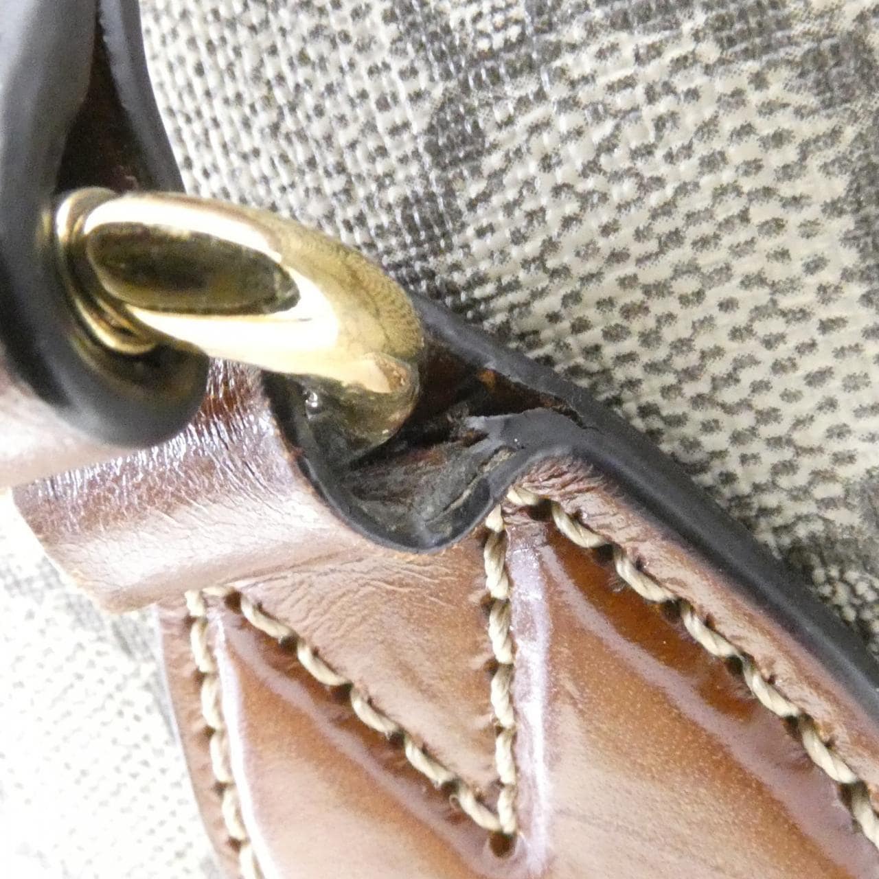 グッチ 415721 KLQHG バッグ