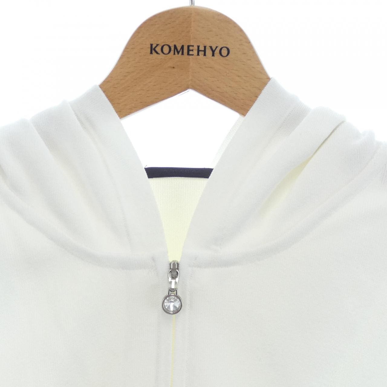 トゥービーシック TO BE CHIC W5F01-312-02 パーカー