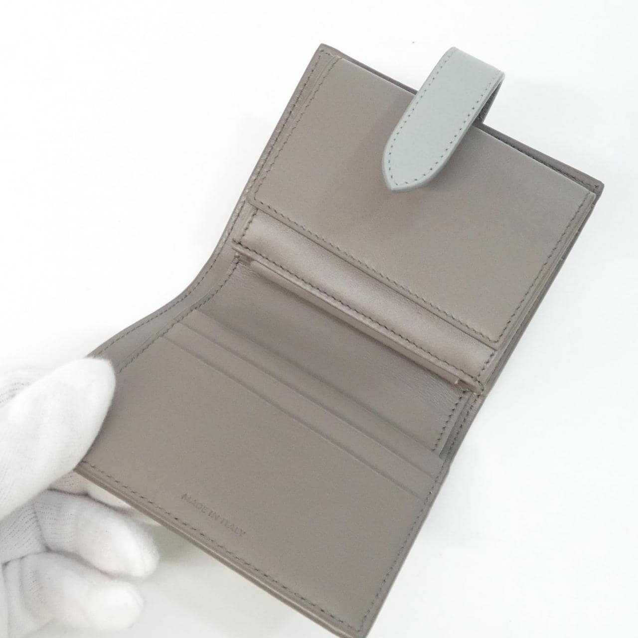 セリーヌ スモール ストラップ 10H263BRU 財布