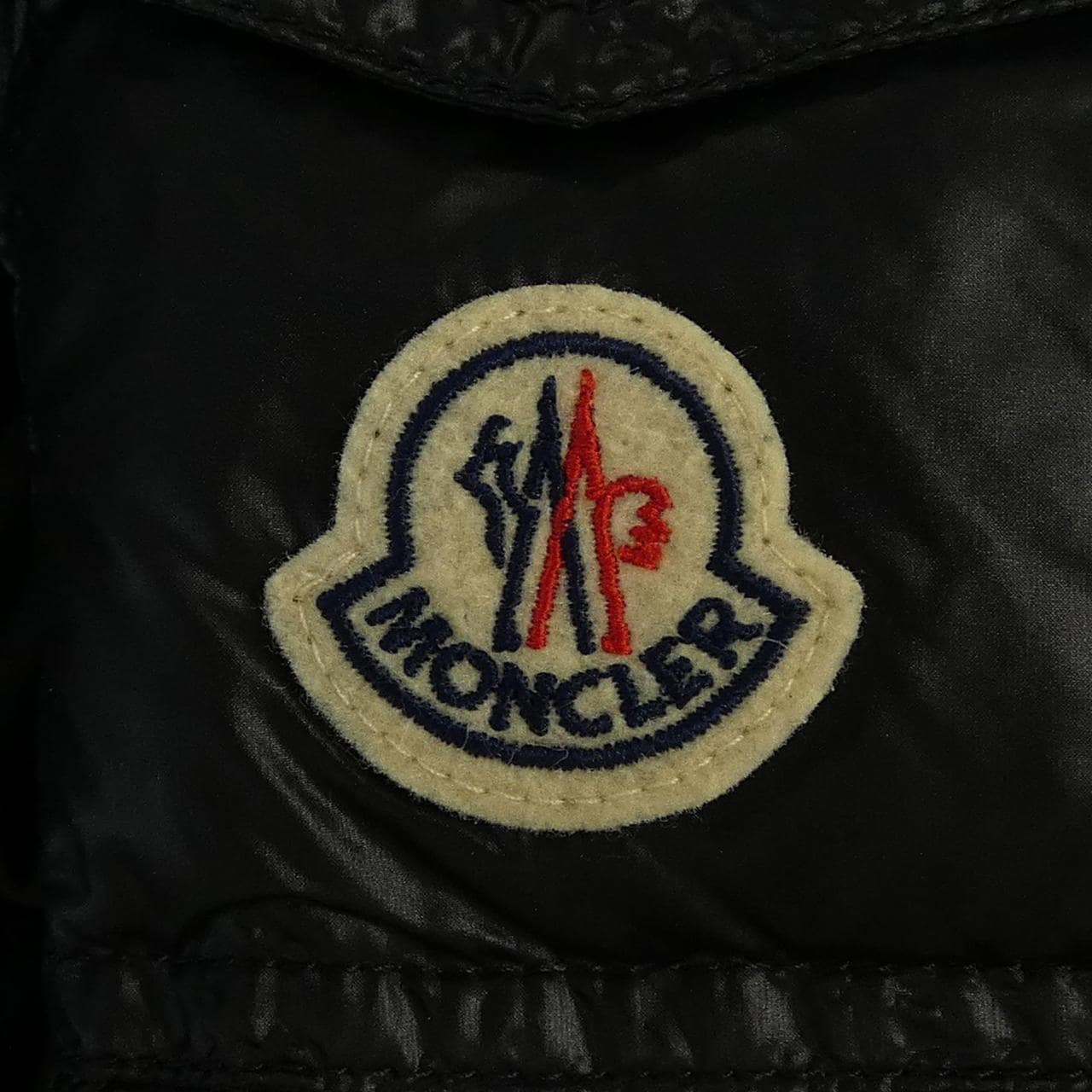 モンクレール MONCLER AMINIA ダウンジャケット