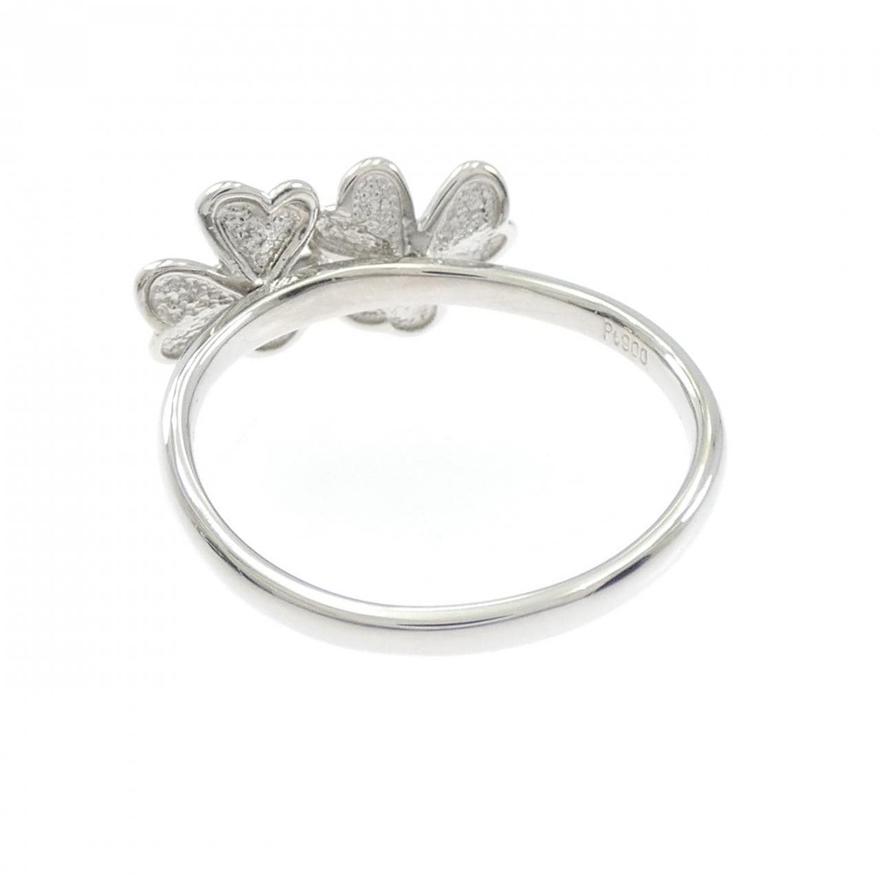 PT900 フラワー ダイヤモンド リング 0.06CT