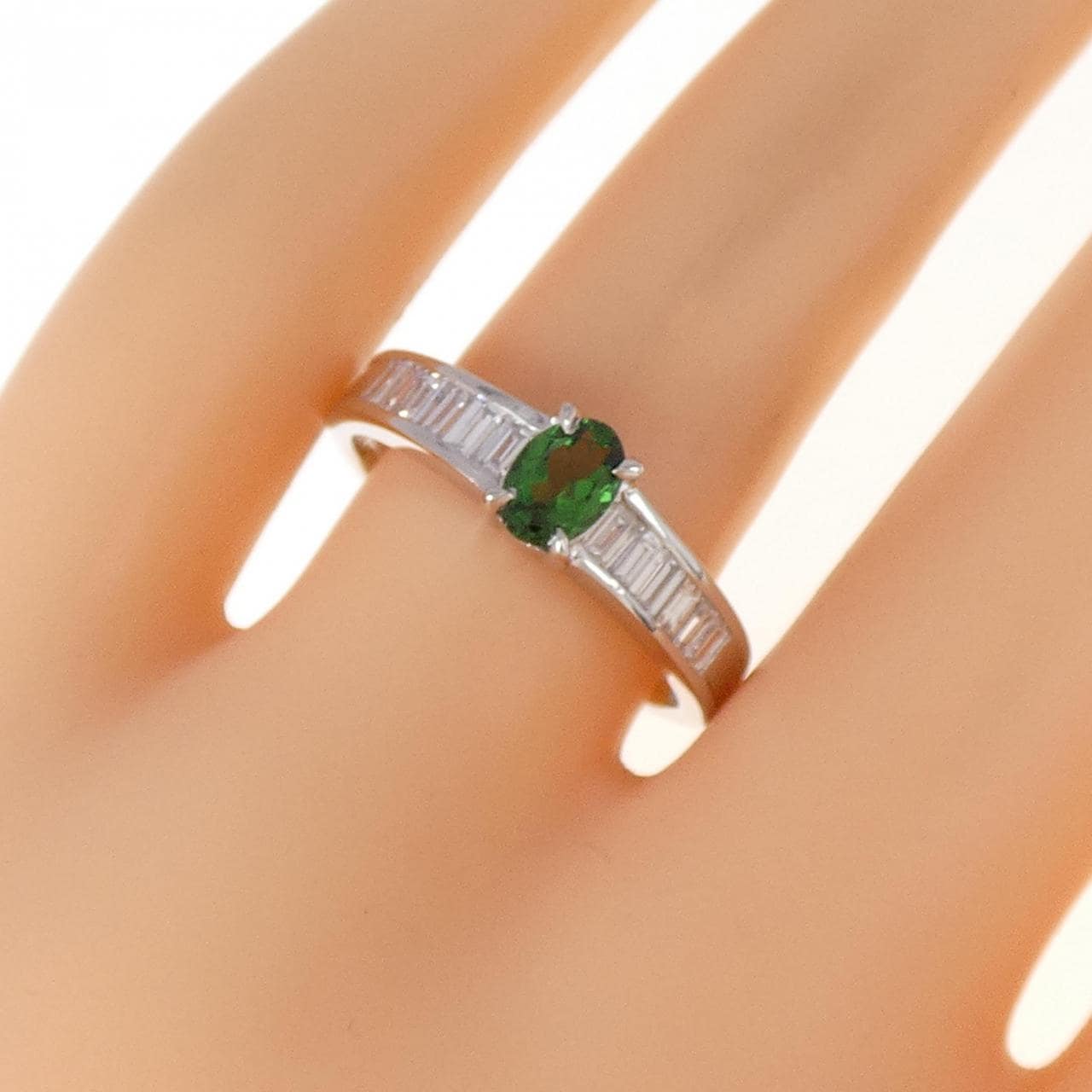 PT Green Garnet Ring 0.50CT