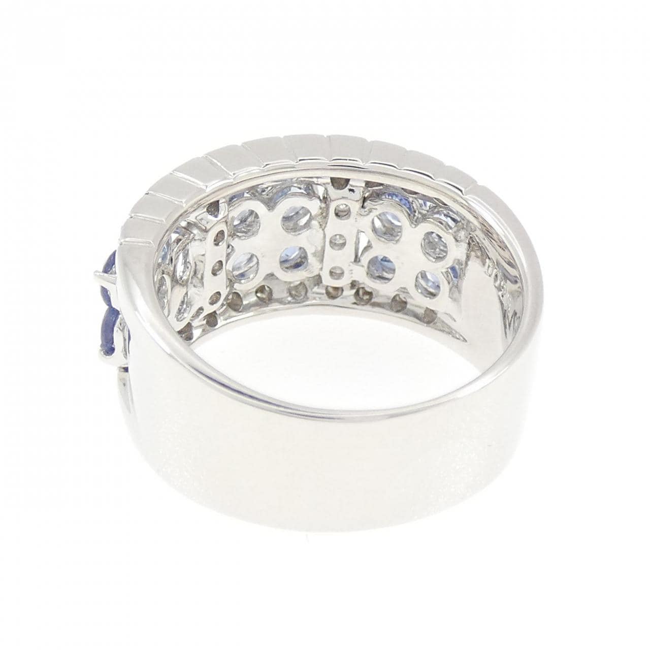750WG フラワー サファイヤ リング 1.41CT